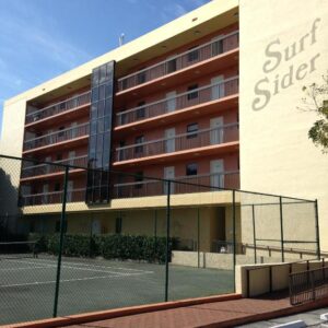 Surfsider Resort and Tennis Club