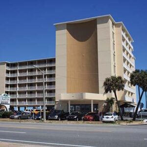 Georgian Inn Beach Club